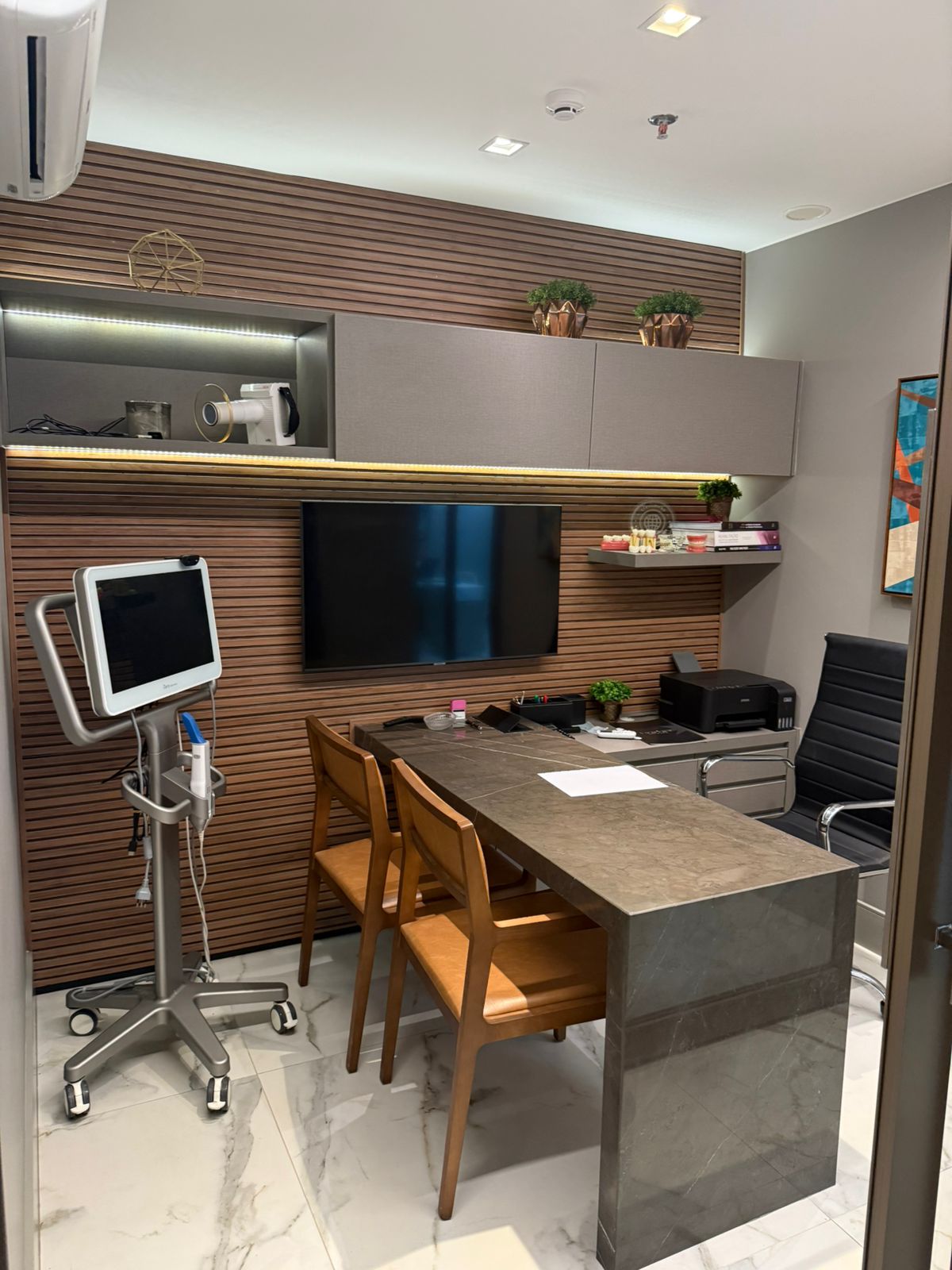 3fd49225-e3f2-44fa-8cc9-0296f0fc1f35